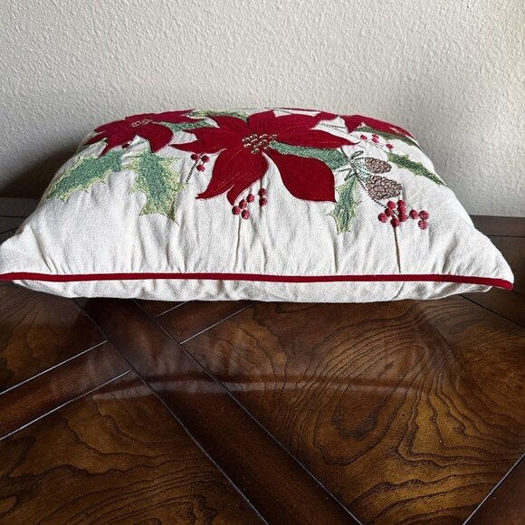 Secret Celebrity Throw Pillow‎ Decor Poinsettia Christmas Down Filled 16" x 12" - Picture 6 of 12